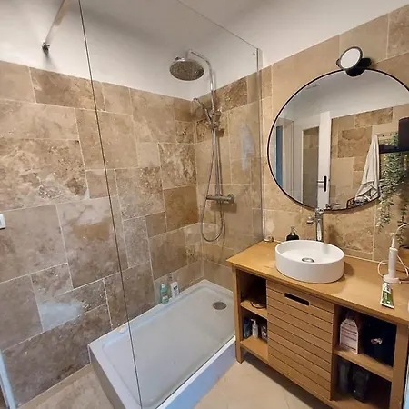 Bright And Spacious Apartmán Hyères